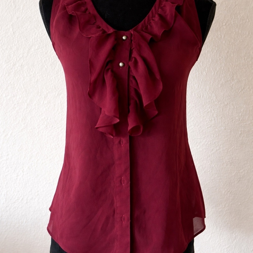 Banana Republic Petite Burgundy Ruffle Sleeveless Chiffon Blouse – PXS new - Picture 2 of 5